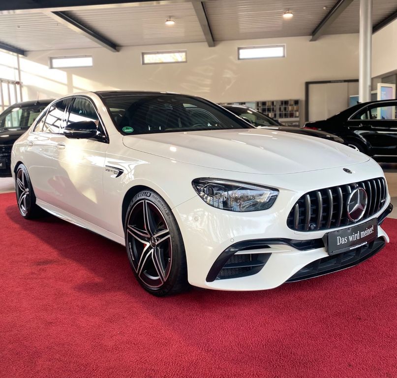 Bild des Angebotes Mercedes-Benz E 63 AMG S 4M