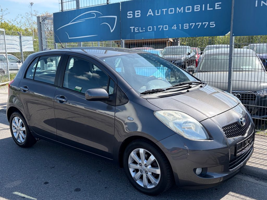 Bild des Angebotes Toyota Yaris 1,3-l-VVT-i Cool