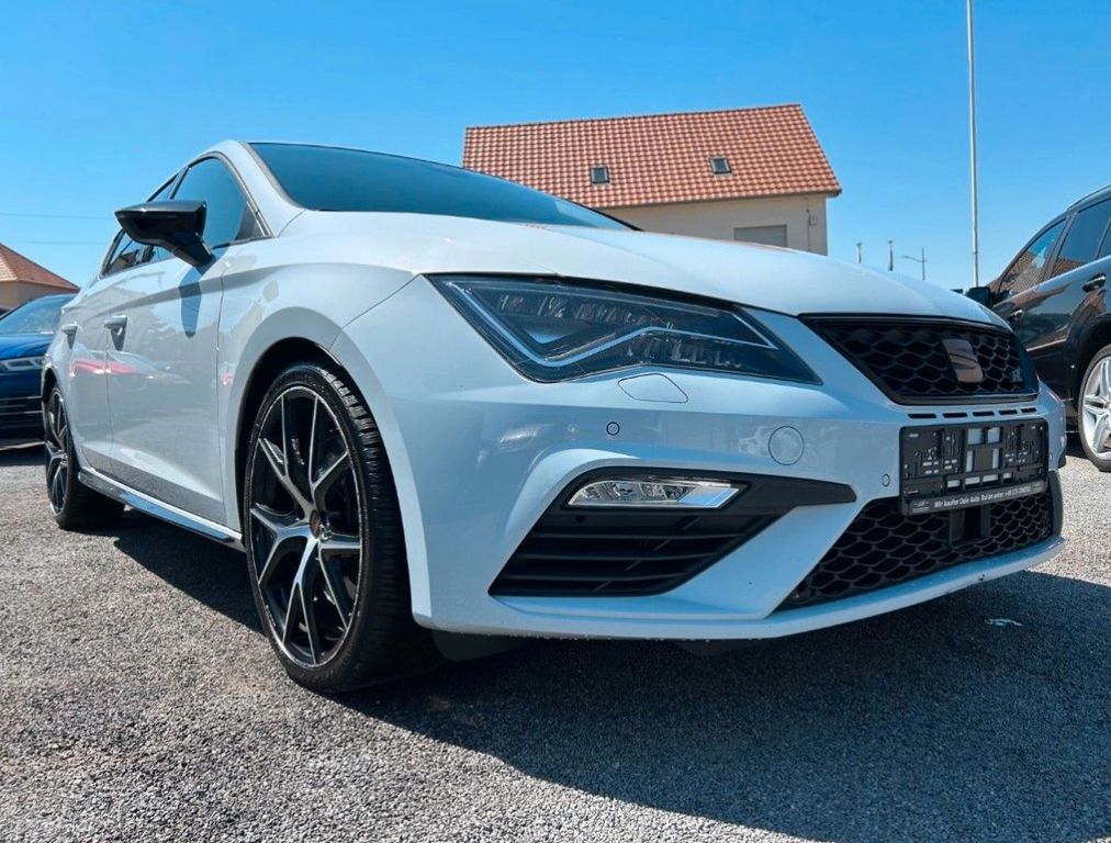 Bild des Angebotes Seat Leon CUPRA SILVER  ACC + KAMERA