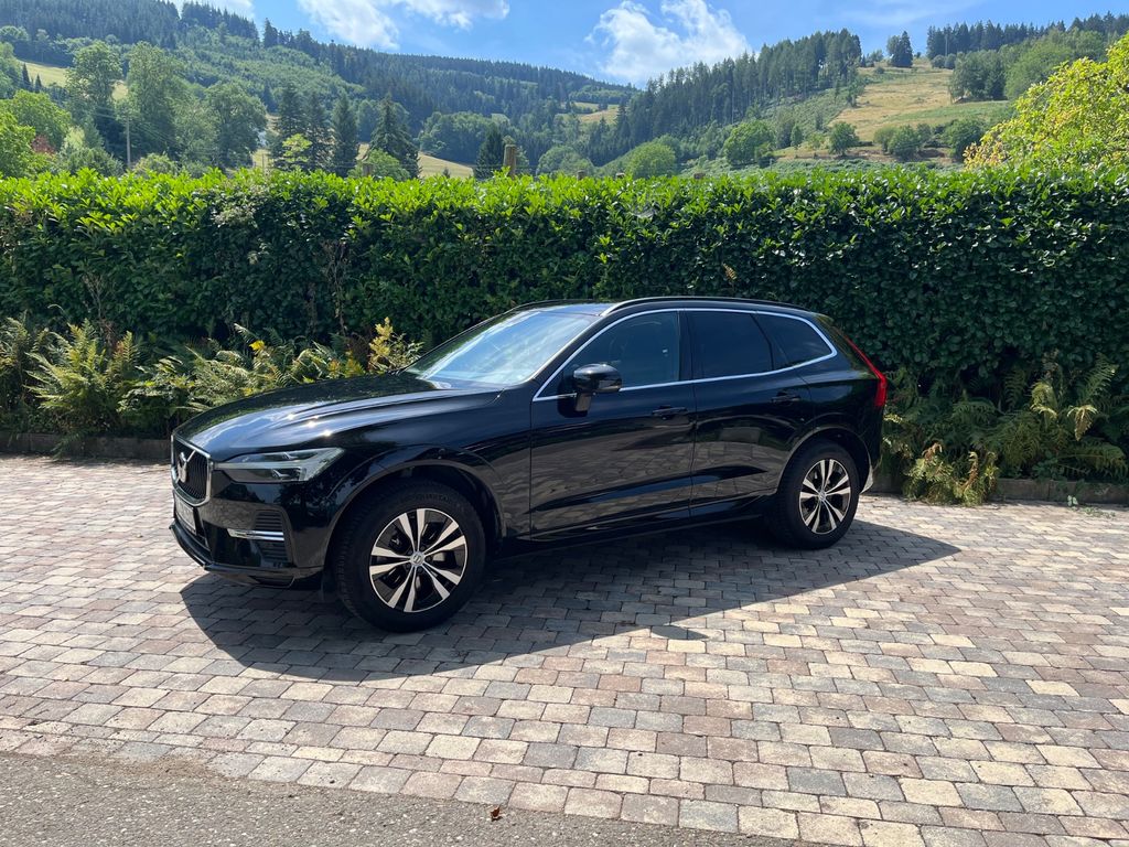 Bild des Angebotes Volvo XC60 B4 D AWD Inscription Geartronic Inscription