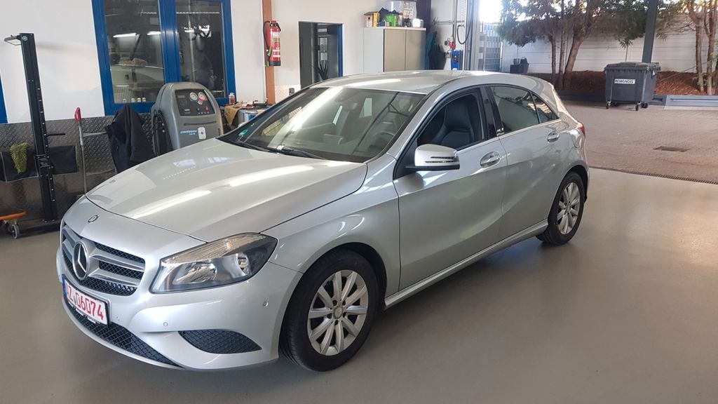 Bild des Angebotes Mercedes-Benz A 180 A A 180 BlueEfficiency
