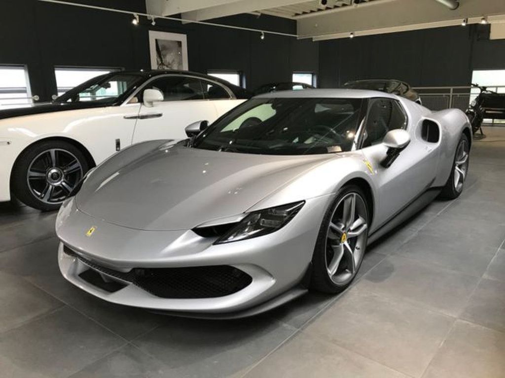 Bild des Angebotes Ferrari 296 GTB Argento Silver NEW Carbon 2024