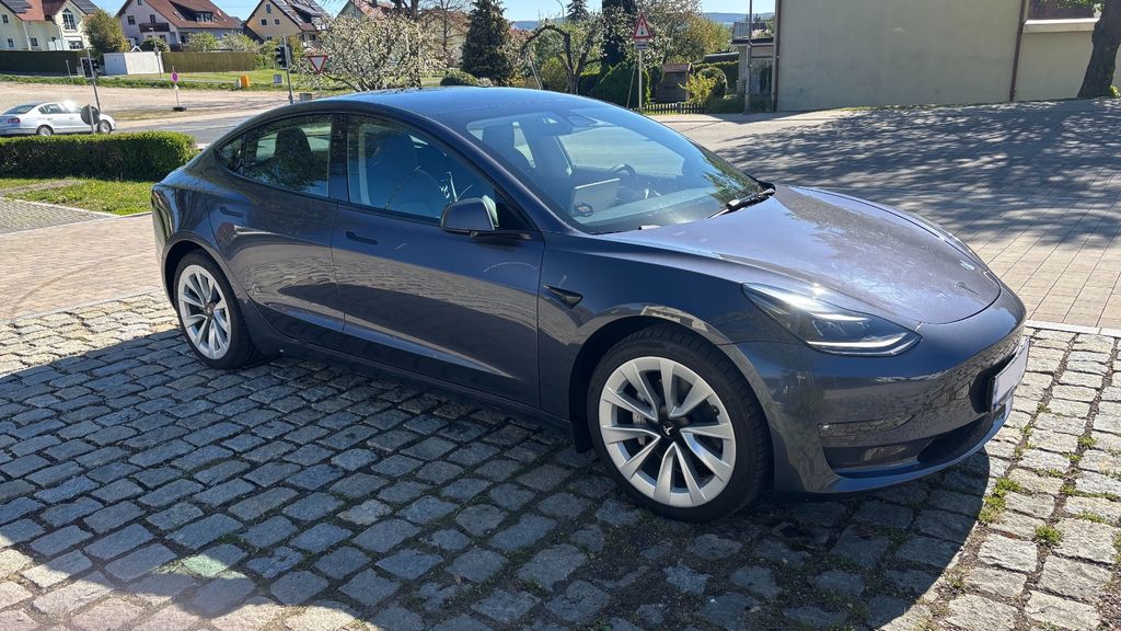 Bild des Angebotes Tesla Model 3 Long-Range AWD - mit Tesla-Garantie