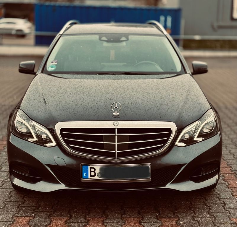 Bild des Angebotes Mercedes-Benz E 300 BlueTEC T - 9G-Tronic