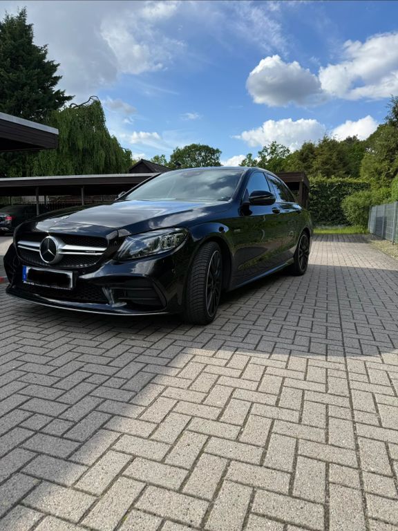 Bild des Angebotes Mercedes-Benz 4MATIC | VOLL | HUD | Perf. AGA | Keyless | Pano