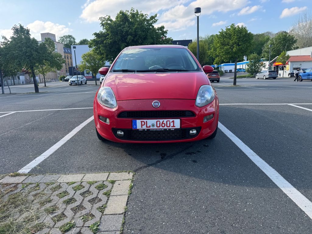 Bild des Angebotes Fiat Punto Lounge