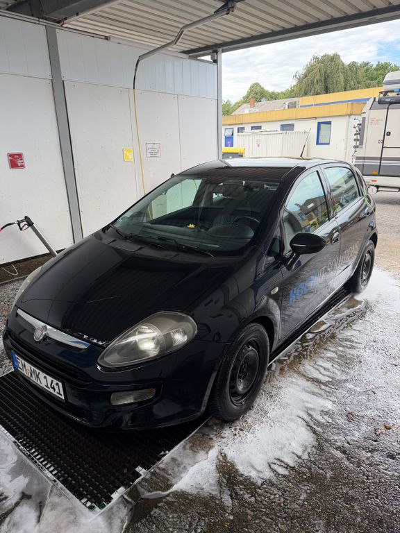 Bild des Angebotes Fiat Punto 1.4 8V Start&Stopp Dynamic Dynamic