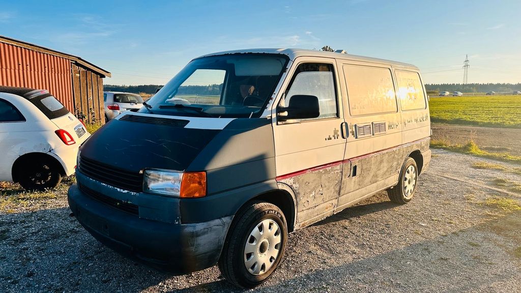 Volkswagen T4 Caravelle 2.4 Diesel Schlafmobil