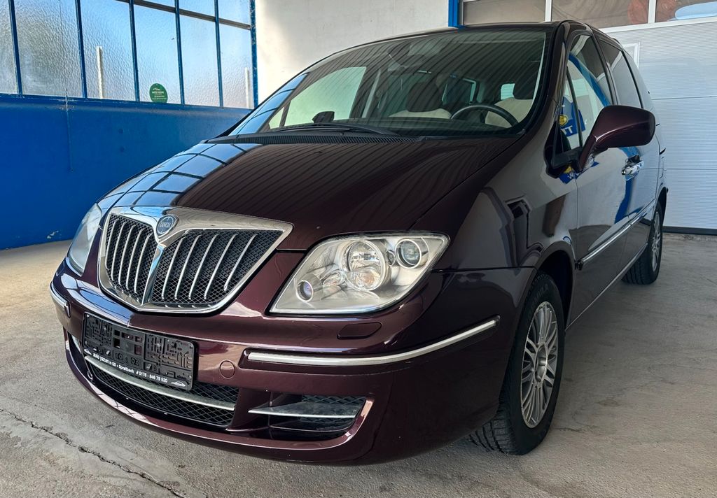 Bild des Angebotes Lancia Phedra 2.2 16V Multijet Platino / NAVI / 7 Sitze