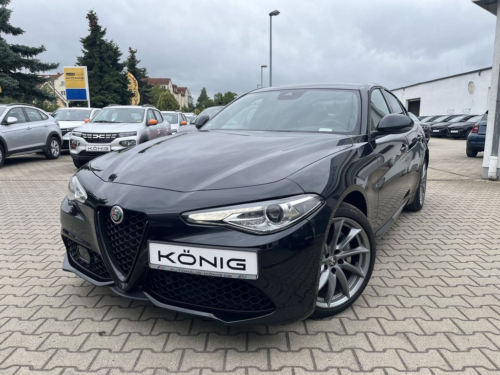 Bild des Angebotes Alfa Romeo Giulia Sprint 2.0 Turbo 16V 200PS AT8