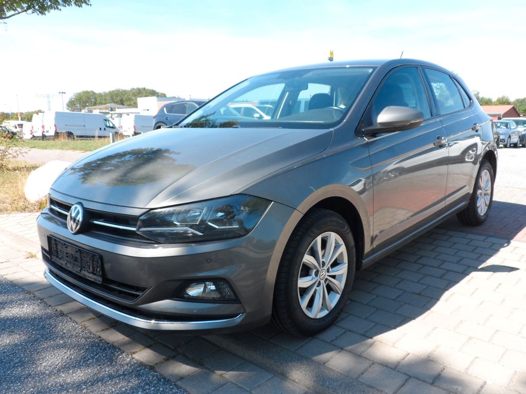 Bild des Angebotes Volkswagen Polo VI 1.6 TDI Highline NAVI/PDC/SHZ/TÜV NEU