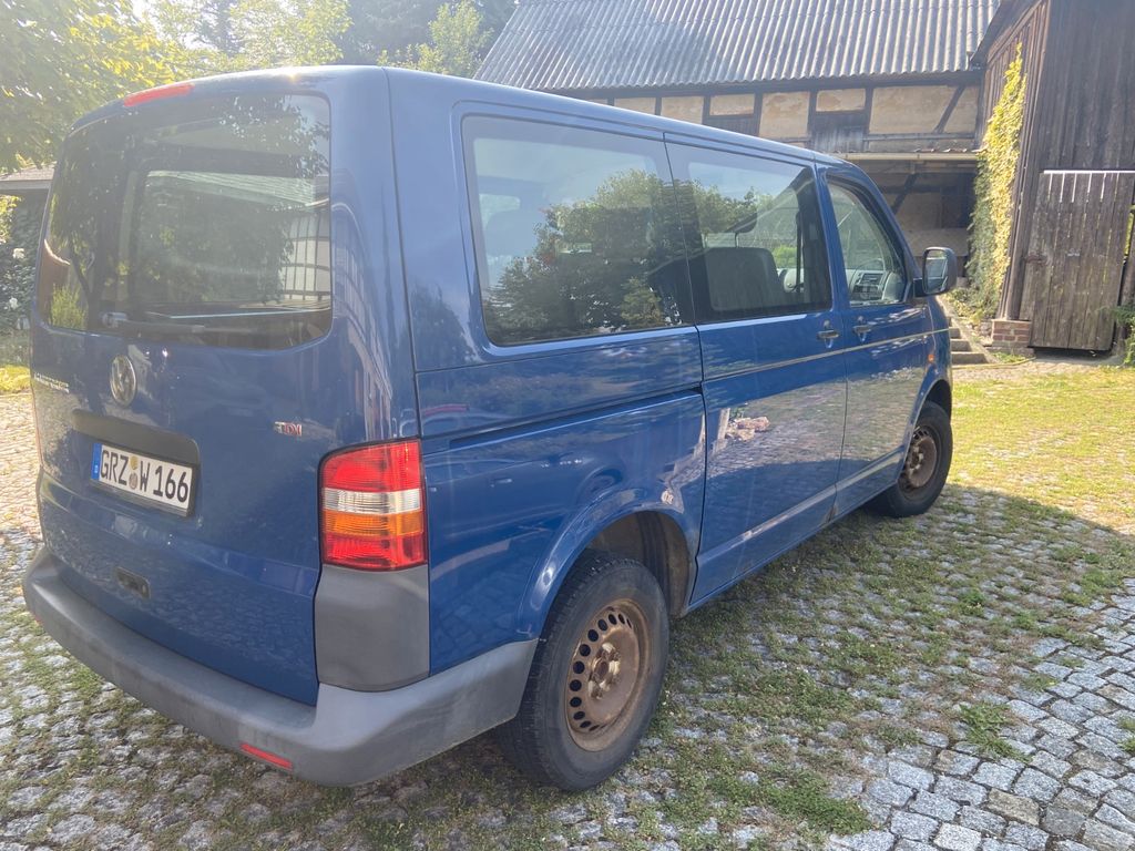 Bild des Angebotes Volkswagen T5 Transporter / Kombi / 2,5 Liter / 96KW