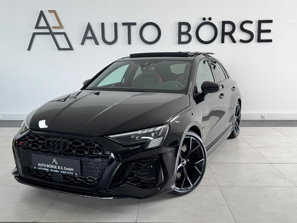 Bild des Angebotes Audi RS3 Sportback qu.*PANO*HUD*B&O*360°CAM*ViCo*19´´