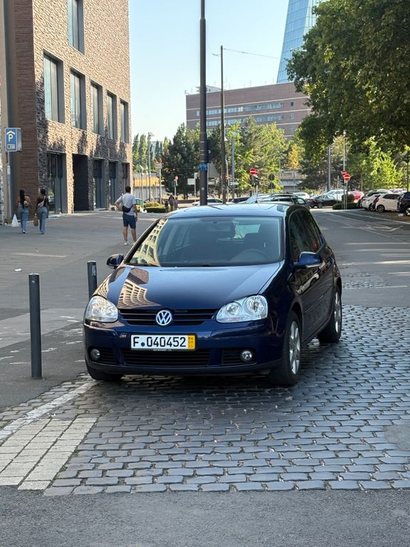 Bild des Angebotes Volkswagen Golf 1.6 Sportline Sportline