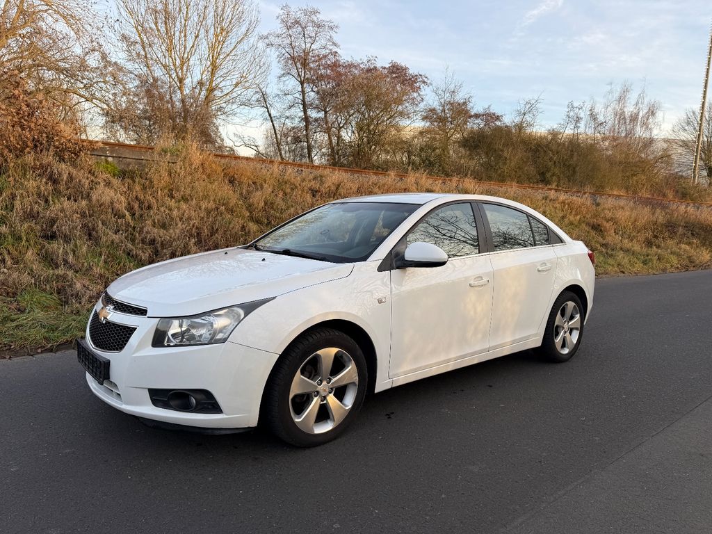 Bild des Angebotes Chevrolet Cruze LTZ 1.8 Klima TÜV