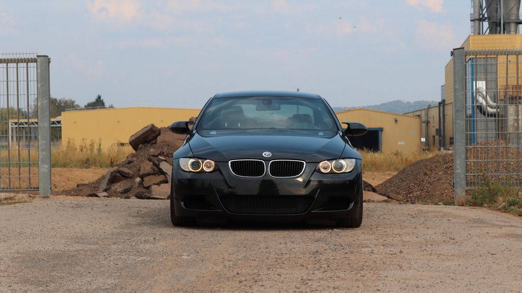 Bild des Angebotes BMW 335i Coupe*M Paket*N54*Handschalter*Perfmance
