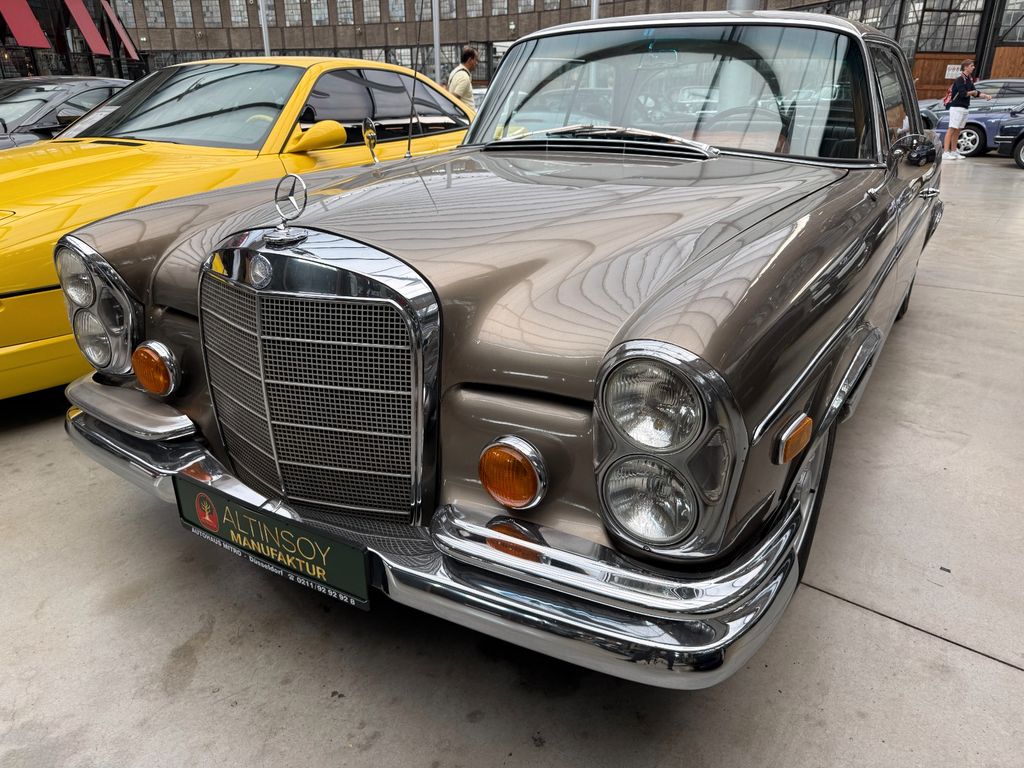 Bild des Angebotes Mercedes-Benz 250 SE Coupe Aut Klima