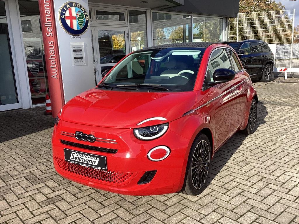 Bild des Angebotes Fiat 500 Cabrio 1.0 Hybrid FireFly 48 kW La Prima