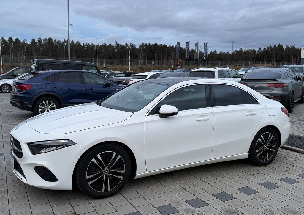 Bild des Angebotes Mercedes-Benz A 200 Limousine Progressive Line