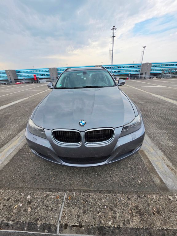 Bild des Angebotes BMW 320d Touring Edition Lifestyle Edition Lifestyle