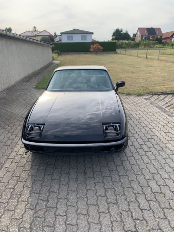 Bild des Angebotes Porsche 924S 1.Hd neuer Motor Lack Technik 1A viele Extr