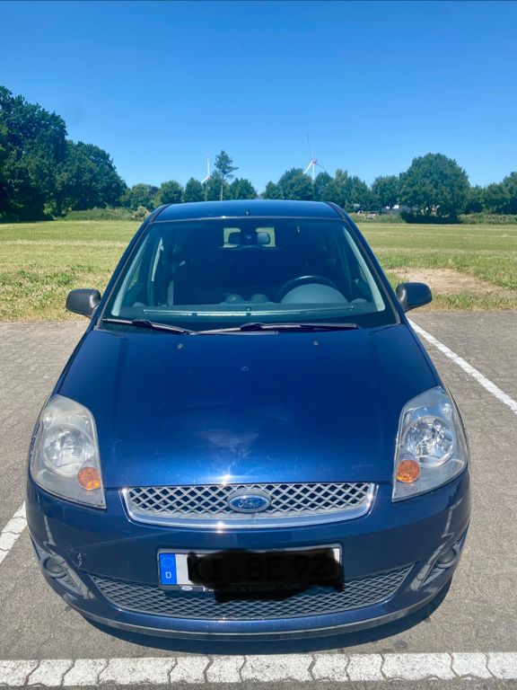 Bild des Angebotes Ford Fiesta 1,4 16V Ghia Ghia