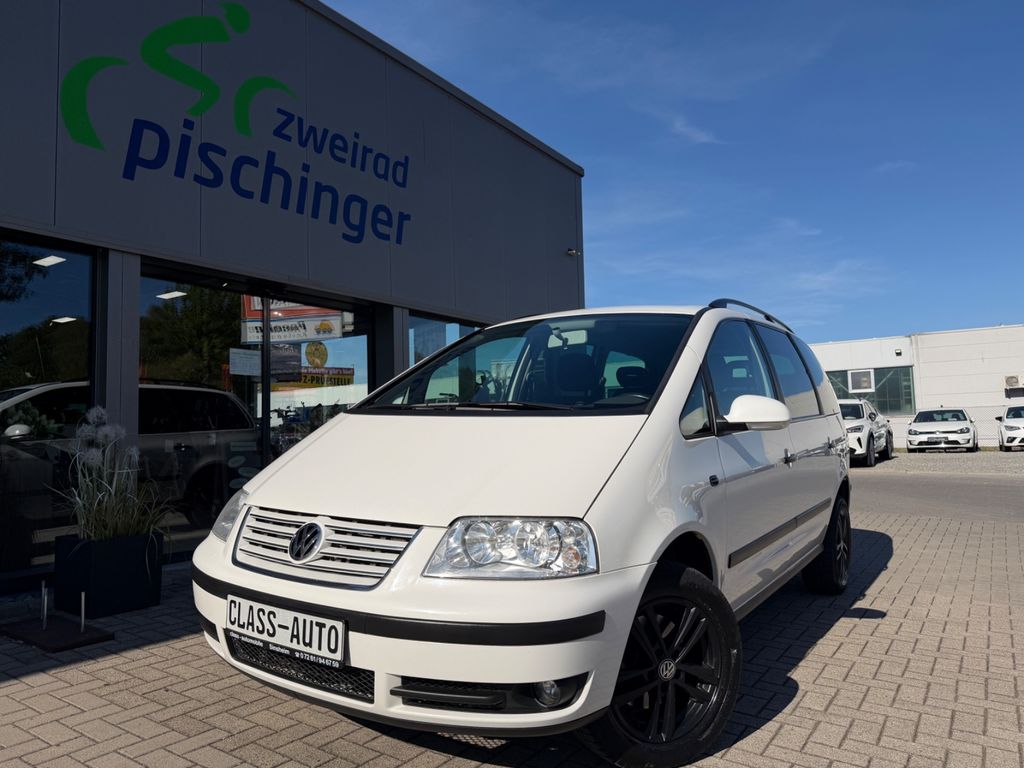 Bild des Angebotes Volkswagen Sharan Trendline AHK/Navi/SHZ/Tempomat