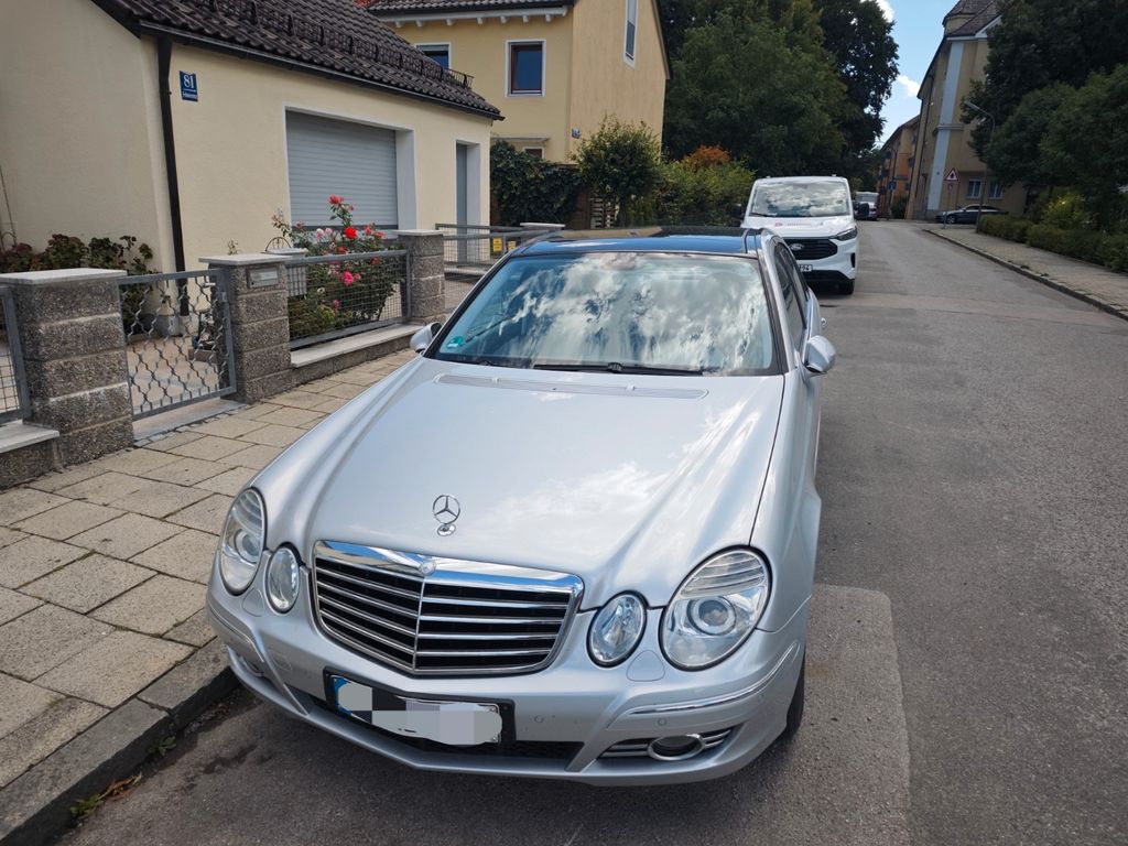 Bild des Angebotes Mercedes-Benz E 320 CDI 4MATIC Classic