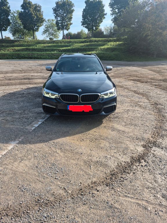 Bild des Angebotes BMW M550d xDrive Touring A -