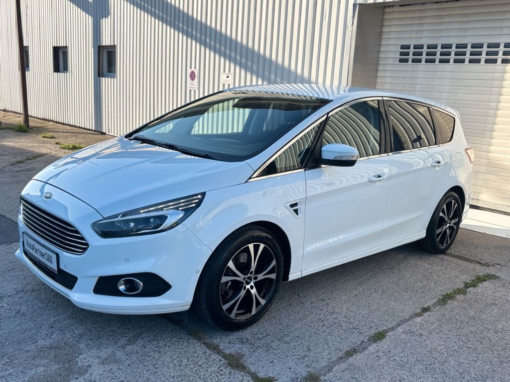 Bild des Angebotes Ford S-MAX Titanium AUTOMATIK & Bi-XENON & NAVI