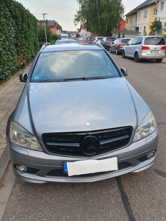 Bild des Angebotes Mercedes-Benz 350 CDI Kombi AMG-Paket