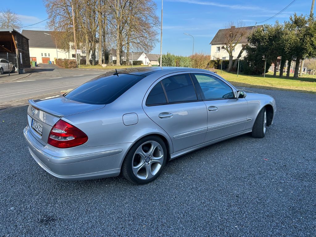 Bild des Angebotes Mercedes-Benz E 240 AVANTGARDE Avantgarde
