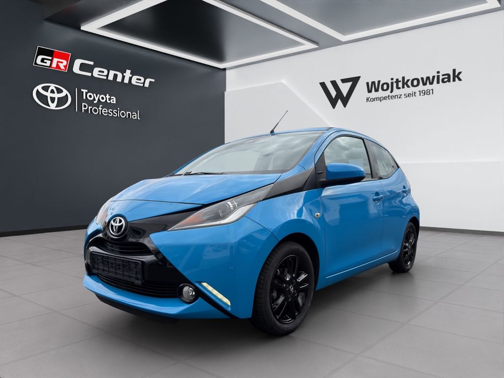 Bild des Angebotes Toyota Aygo x-wave *FALTDACH*SafetySense*Klimaautomatik