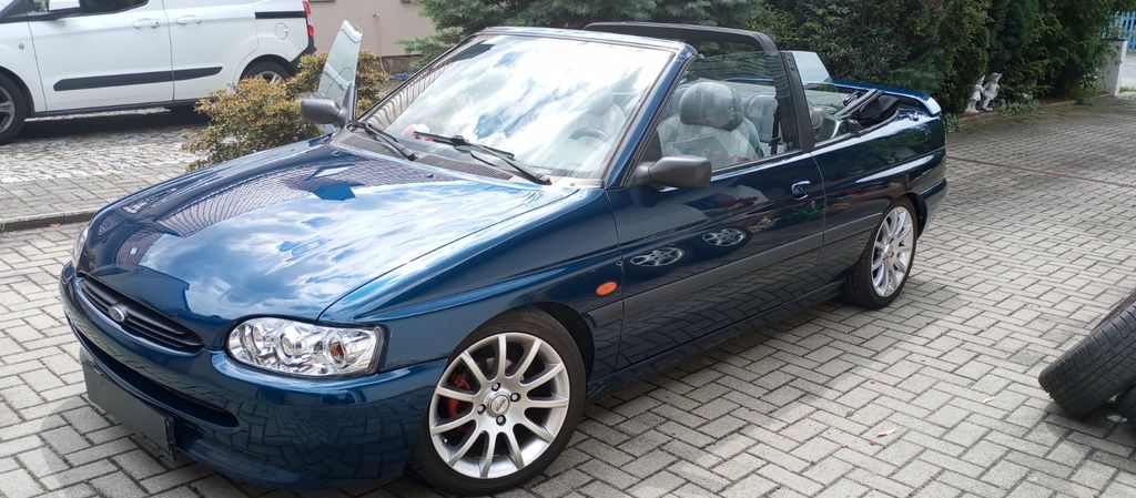 Bild des Angebotes Ford Escort 1.6 Flair Flair