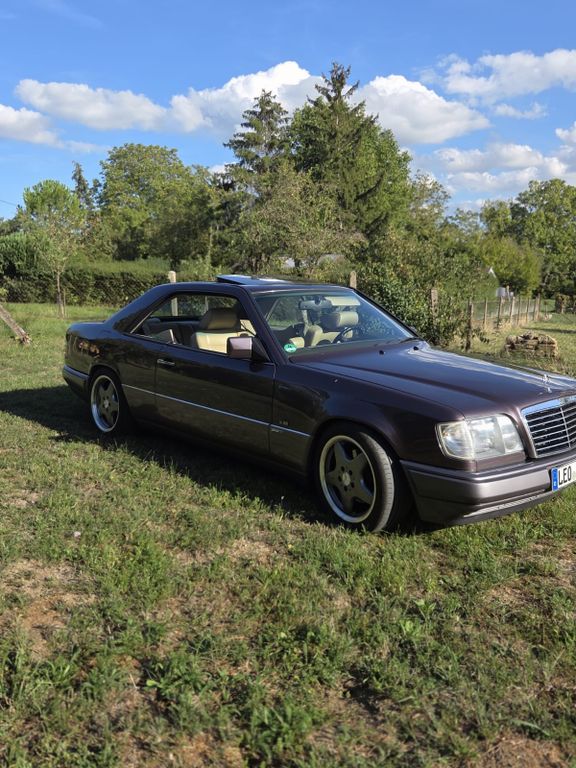 Bild des Angebotes Mercedes-Benz W124 320CE