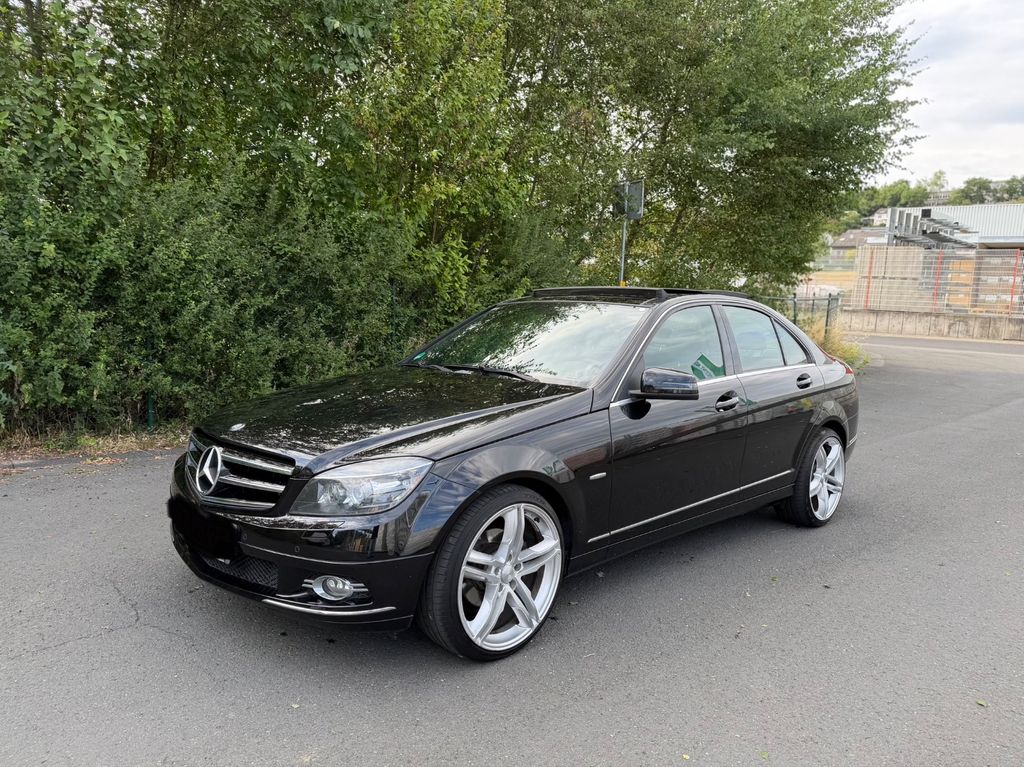 Bild des Angebotes Mercedes-Benz C 300 4MATIC AVANTGARDE AVANTGARDE