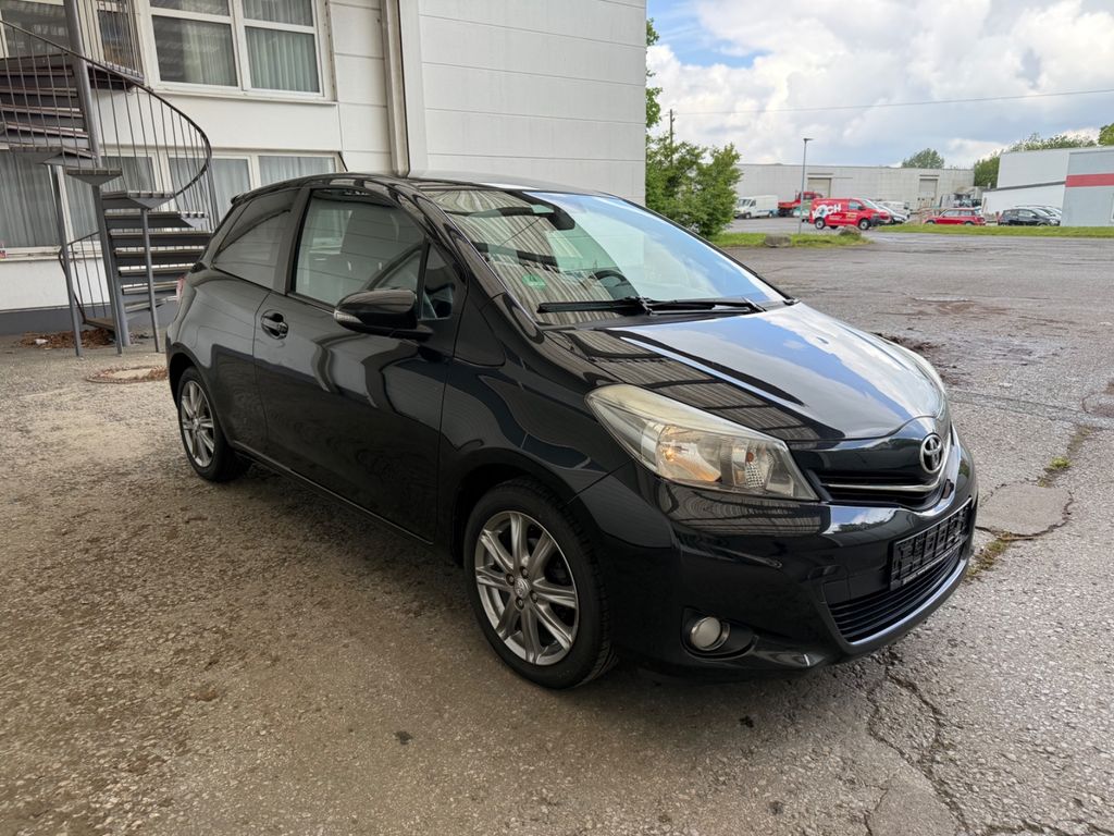 Bild des Angebotes Toyota Yaris 1,33-l-Dual-VVT-i Club Club