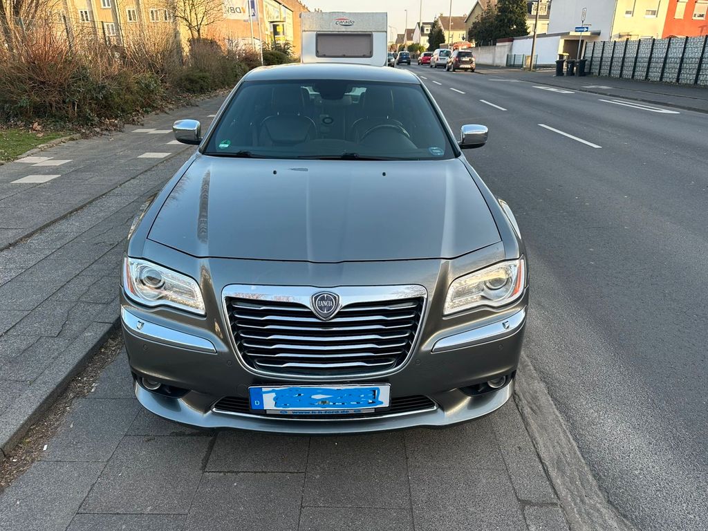 Lancia Thema 3.0 V6 CRD 24v 140kW Gold Automatik Gold