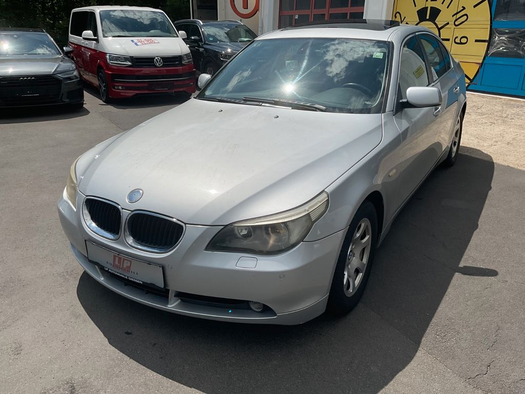 Bild des Angebotes BMW 520i Limousine Xenon Klima PDC Schiebedach