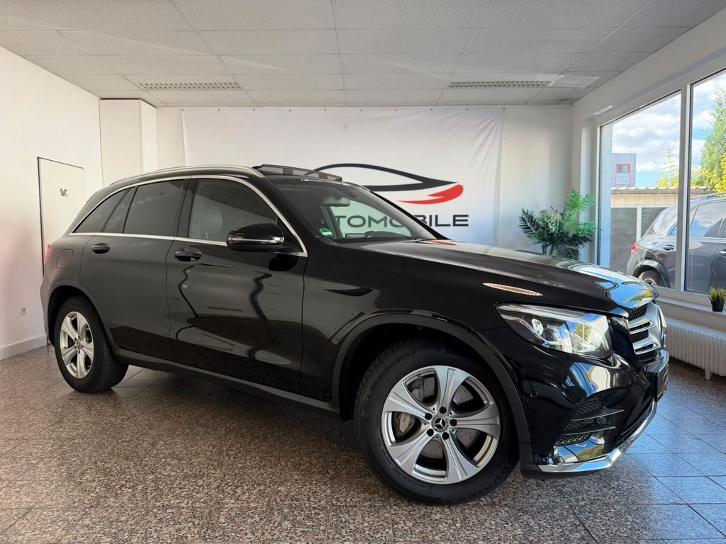 Bild des Angebotes Mercedes-Benz GLC 250 4Matic AMG Panorama Kamera LED Leder