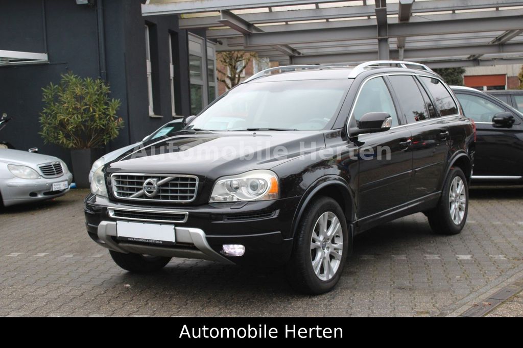 Bild des Angebotes Volvo XC 90 D5 Momentum Geartronic*7SITZER*LEDER*NAVI!
