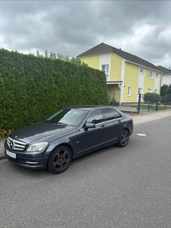 Bild des Angebotes Mercedes-Benz C 200 CGI BlueEFFICIENCY AVANTG. Autom. AVAN...