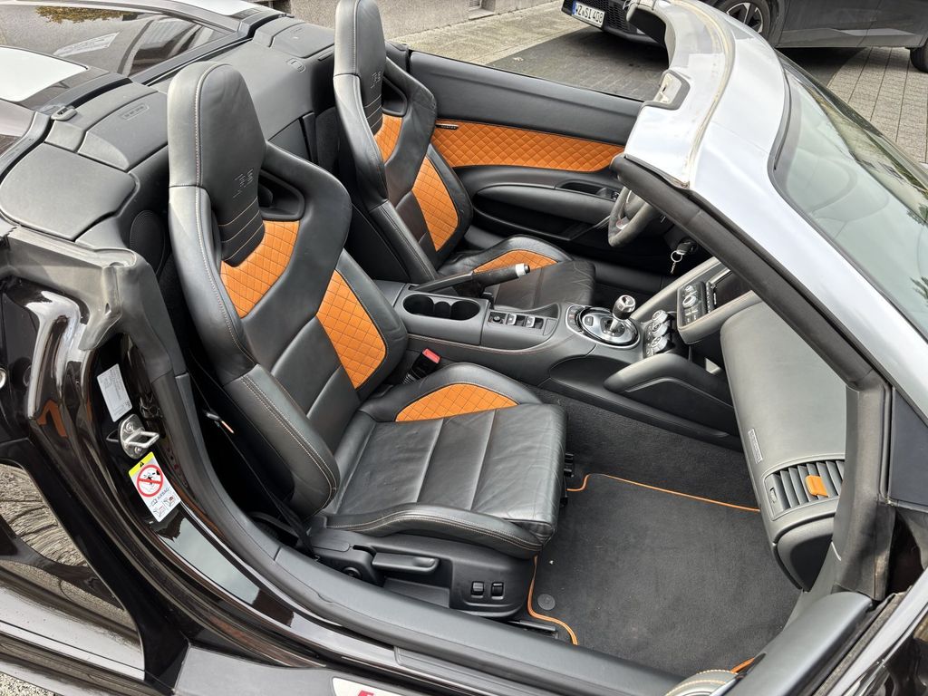 Audi R8 V10 5.2 Spyder Audi Exclusiv Schalensitze Mag
