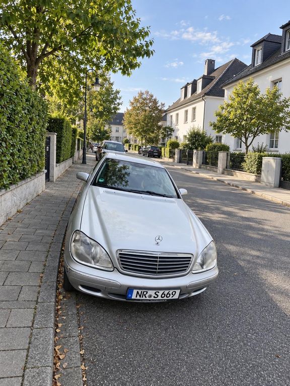 Mercedes-Benz S 320