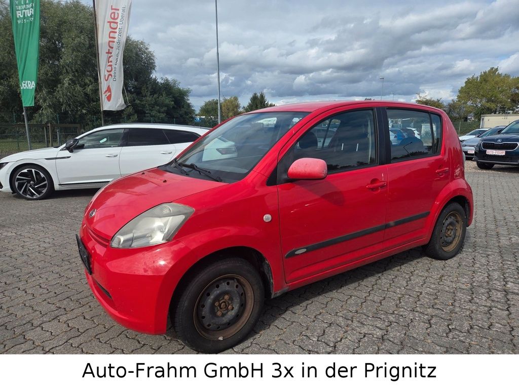 Bild des Angebotes Daihatsu Sirion