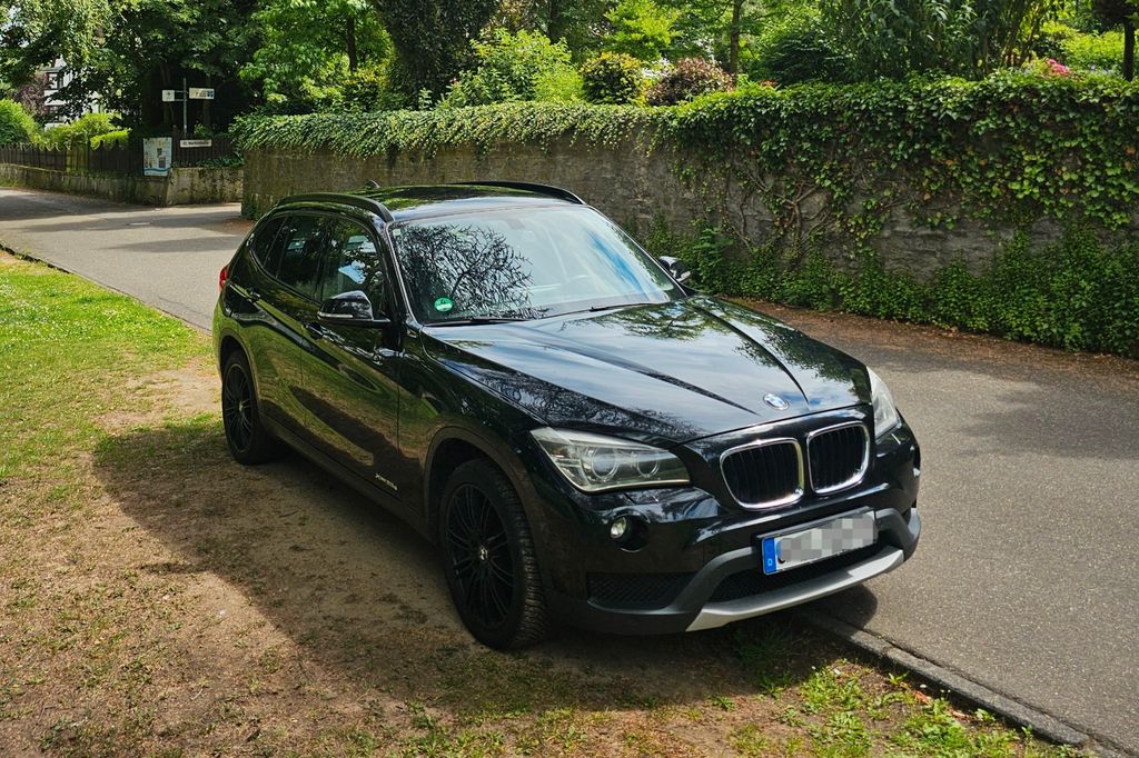 Bild des Angebotes BMW X1 xDrive20d Sehr gepflegt