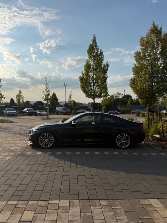 Bild des Angebotes BMW 440i Coupé M Sport/harmanKardon/PremiumSelection