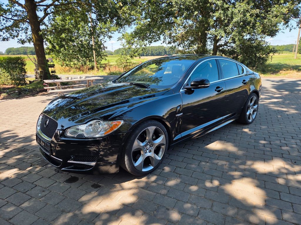 Bild des Angebotes Jaguar XF 3.0 V6 Sondermodell Space Top gepflegt