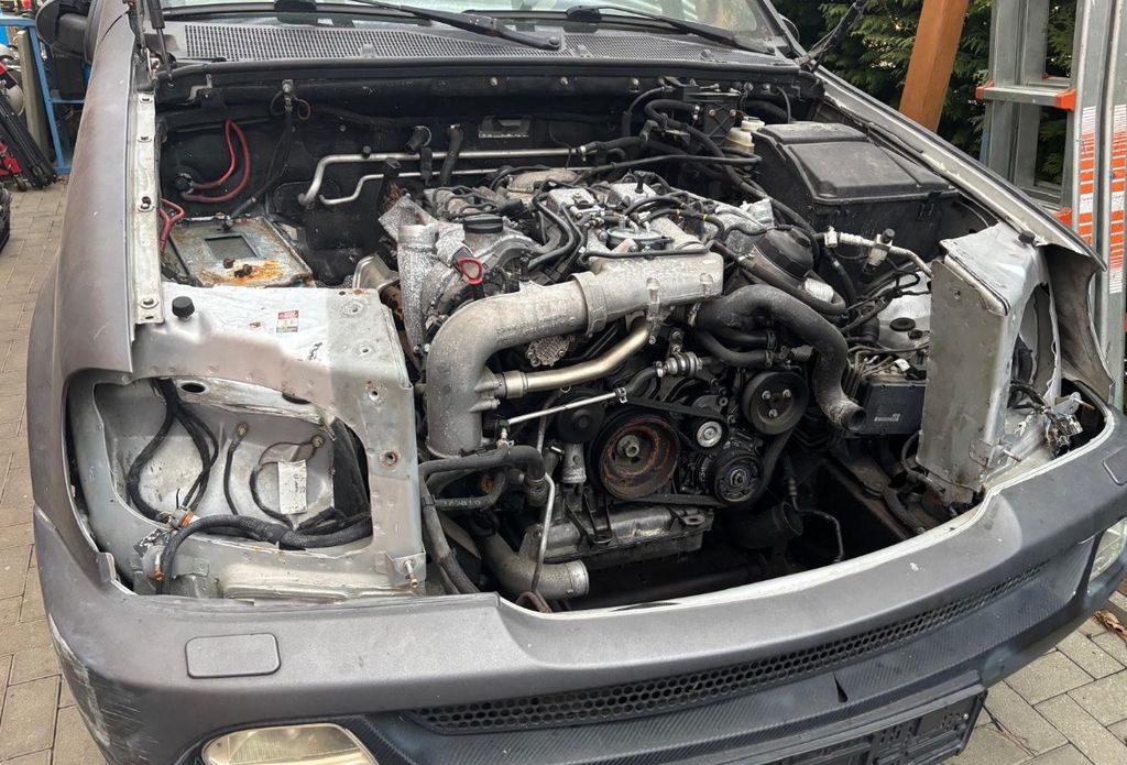 Bild des Angebotes Mercedes-Benz ML 400 V8 Biturbo