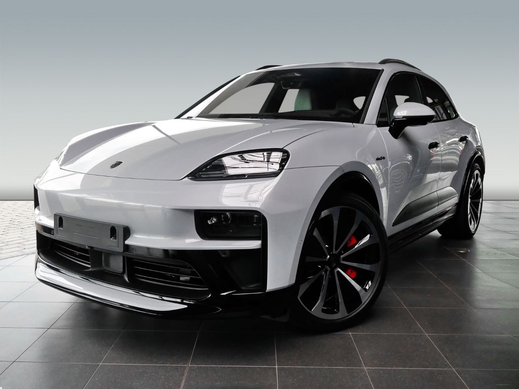 Porsche Macan Electric Turbo/Augmented Reality Head-Up D